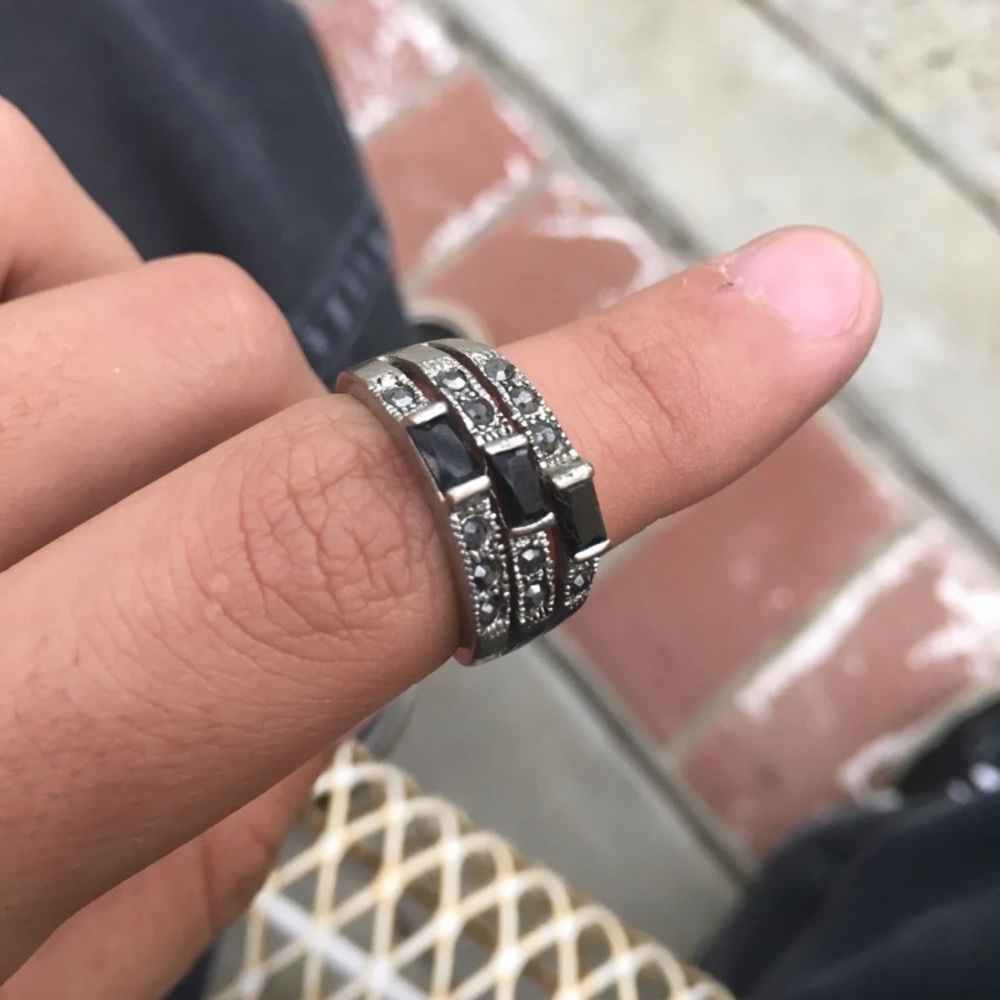 Beautiful Crystal Ring (9.5)